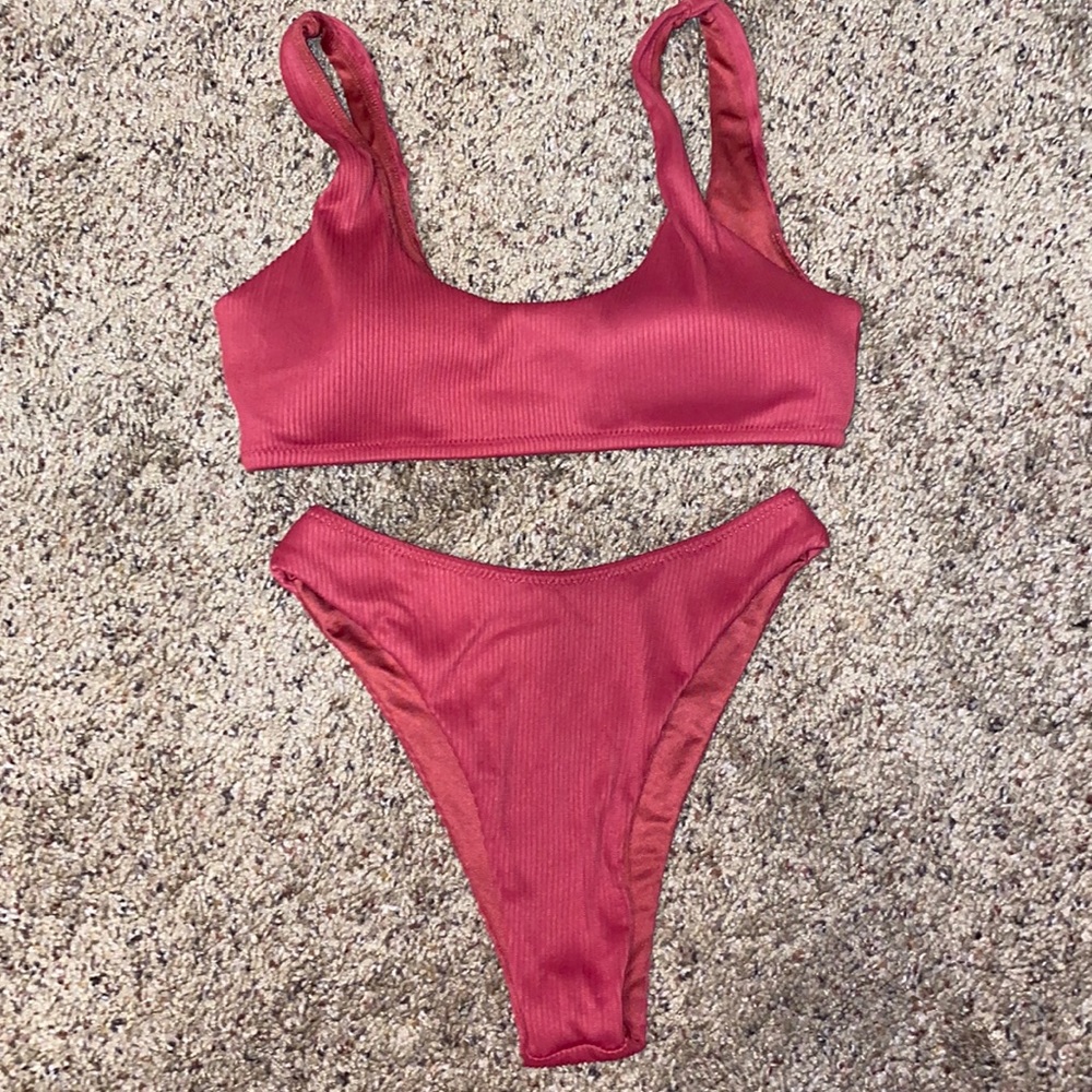 Buffbunny swim